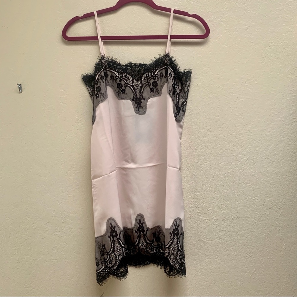 🌸Light Pink/Lace Slip Dress - Picture 3 of 5